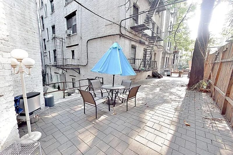 Listing image 6